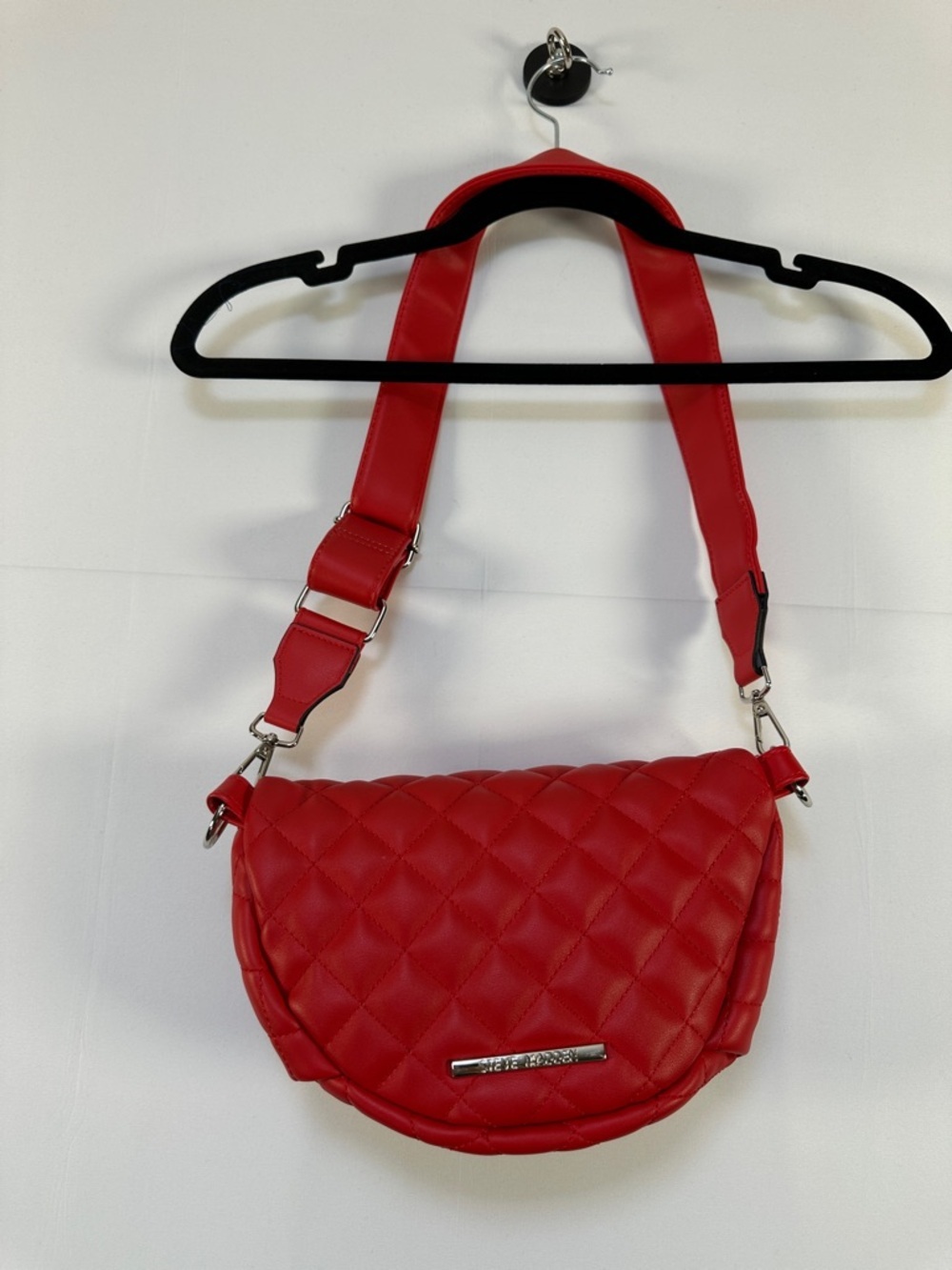 Steve Madden Quilted Belt Bag Red Faux Leather Crossbody Fanny Pack Festival - Picture 9 of 13